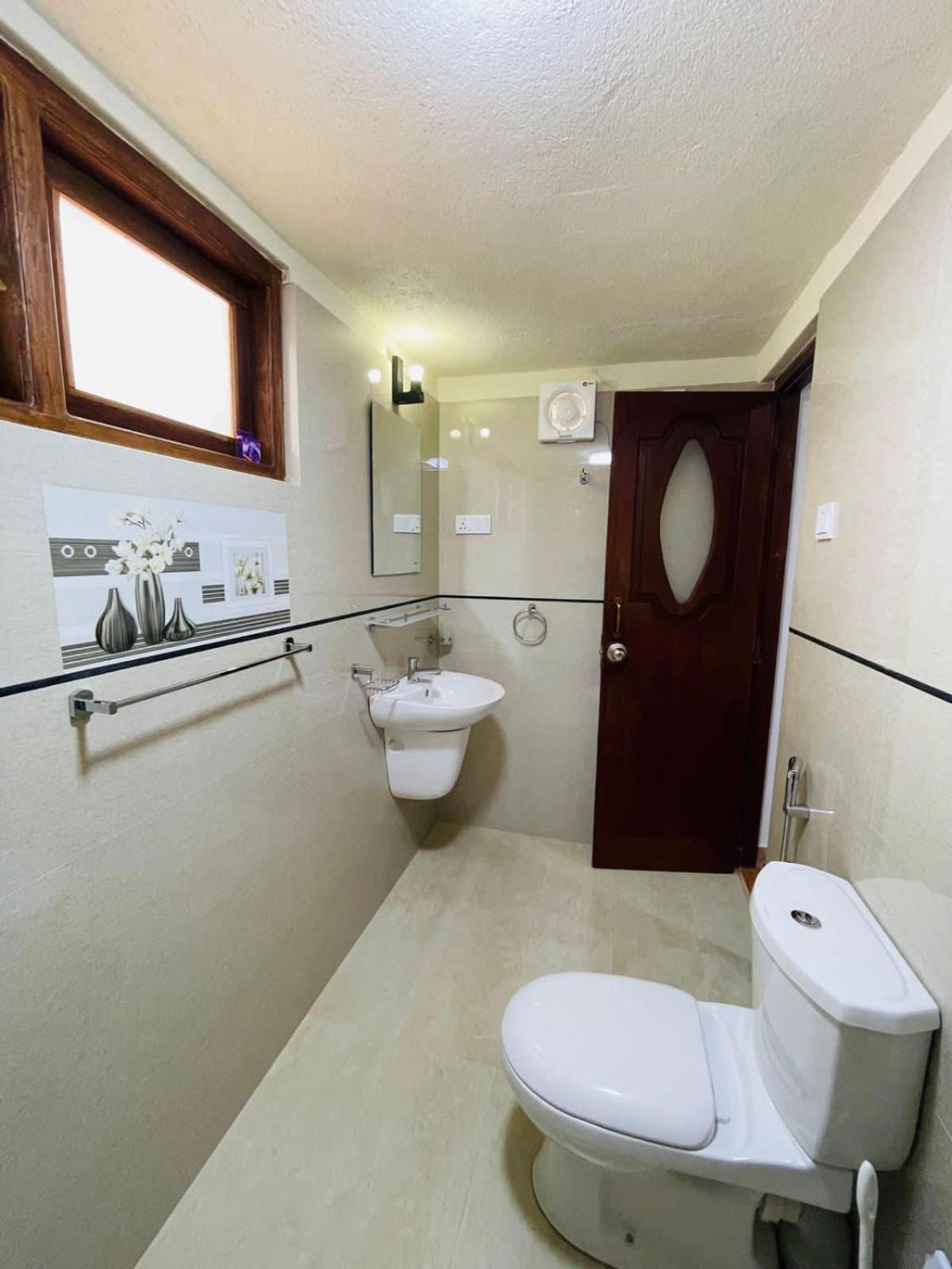 Hotel Langama Thena - ළඟම තැන Anuradhapura Esterno foto